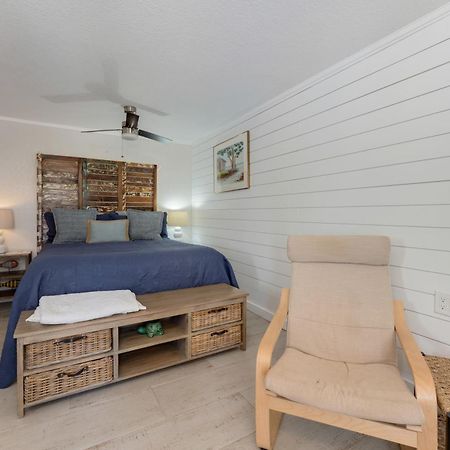 Tides Inn On The Bay Vacation Homes Bradenton Beach Esterno foto