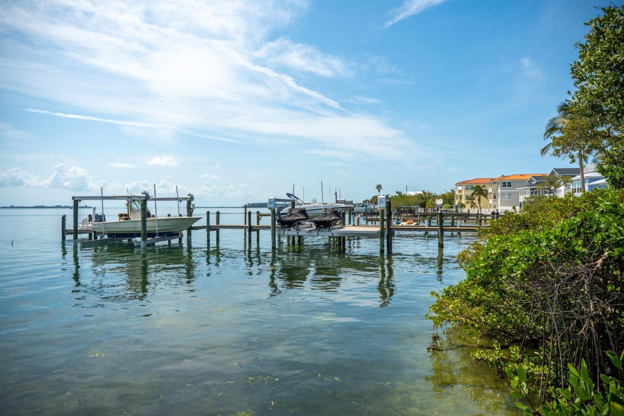 Tides Inn On The Bay Vacation Homes Bradenton Beach Esterno foto
