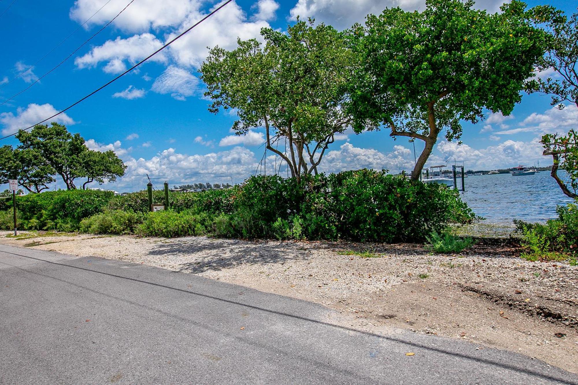 Tides Inn On The Bay Vacation Homes Bradenton Beach Esterno foto