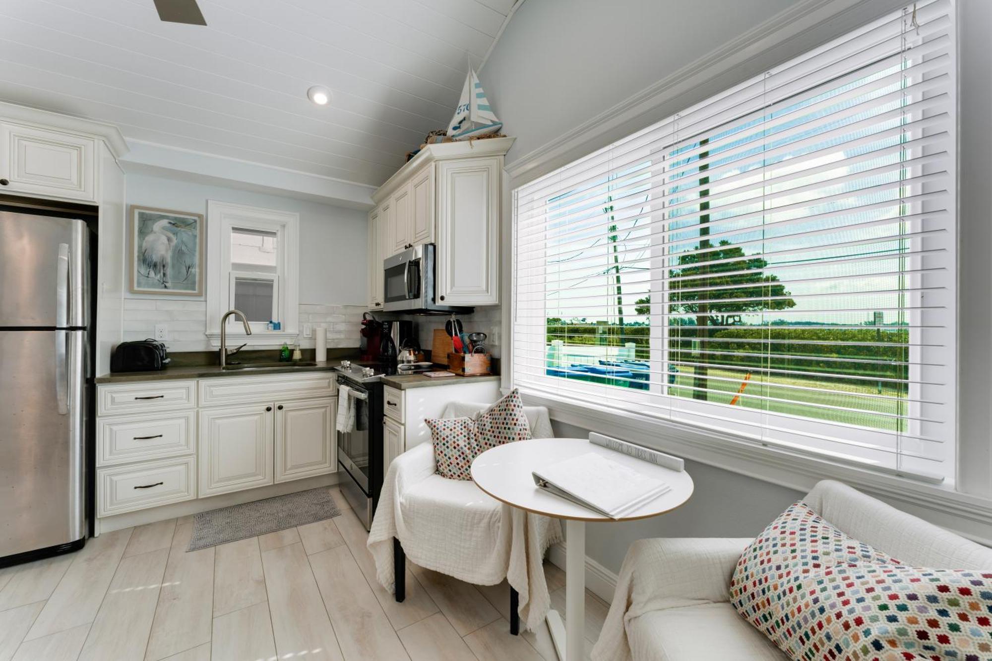 Tides Inn On The Bay Vacation Homes Bradenton Beach Esterno foto
