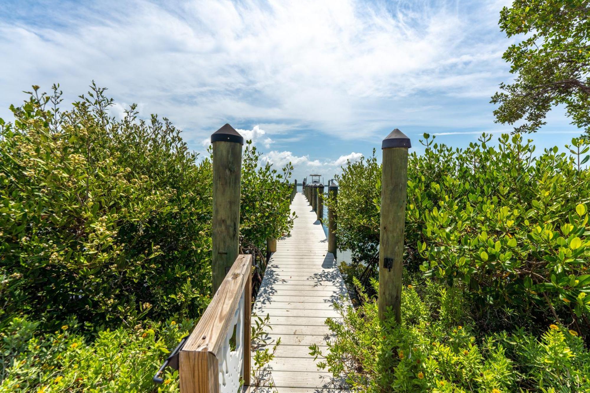 Tides Inn On The Bay Vacation Homes Bradenton Beach Esterno foto