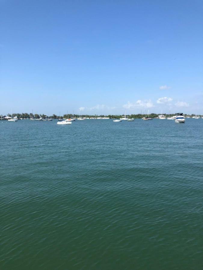 Tides Inn On The Bay Vacation Homes Bradenton Beach Esterno foto