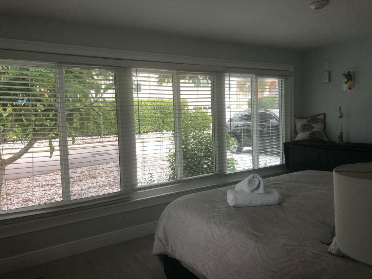 Tides Inn On The Bay Vacation Homes Bradenton Beach Esterno foto